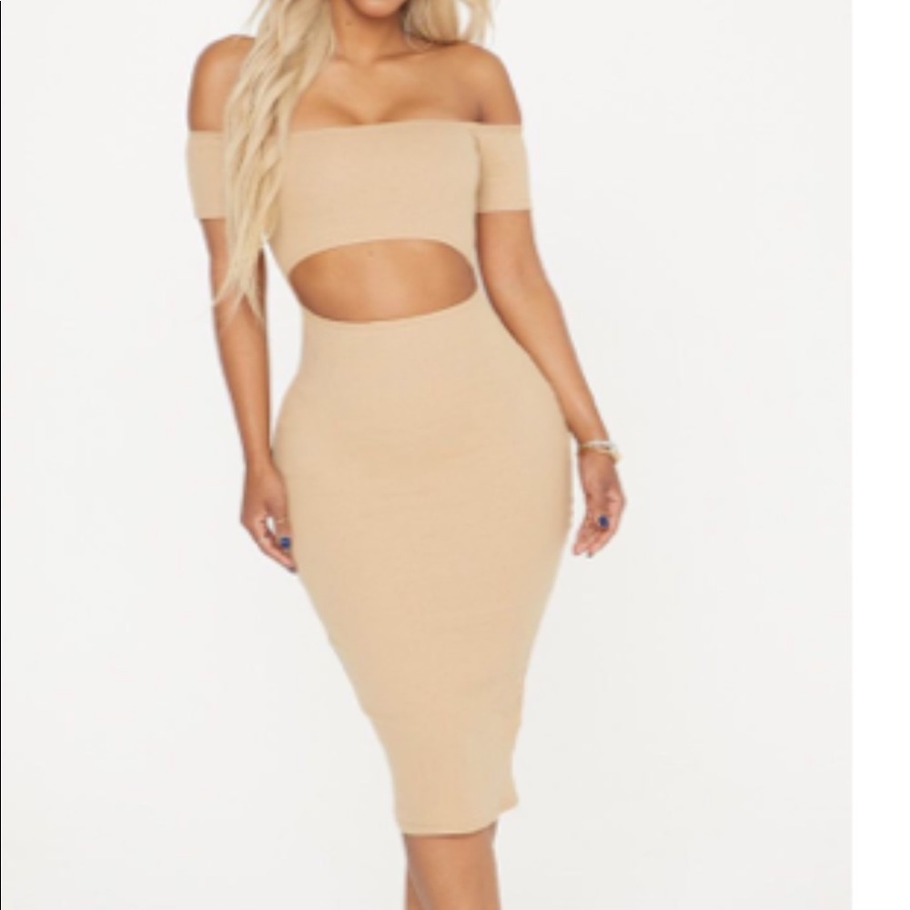 Camel ribbed cut out front NWT dress